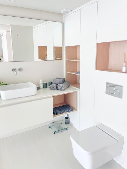 Appartement Radazul Seafront Marina 9 Extérieur photo